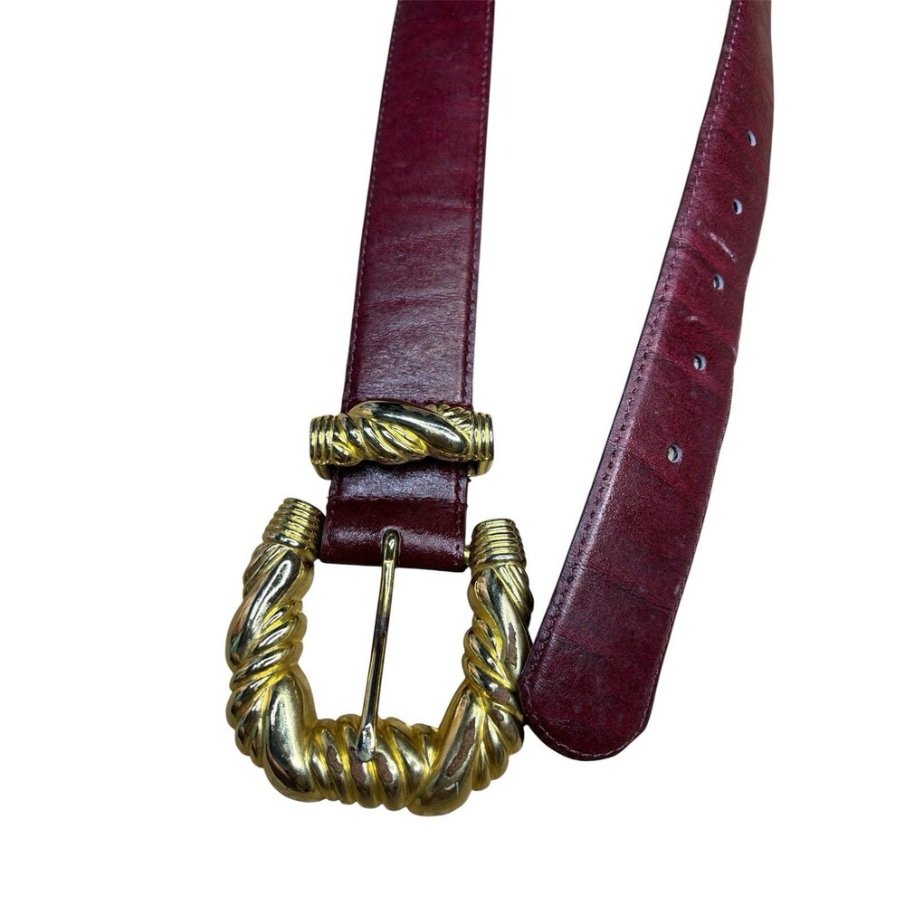 Vintage Milor Genuine Leather Belt Gold Ribbed Chunky Buckle Size ML Made in Tai